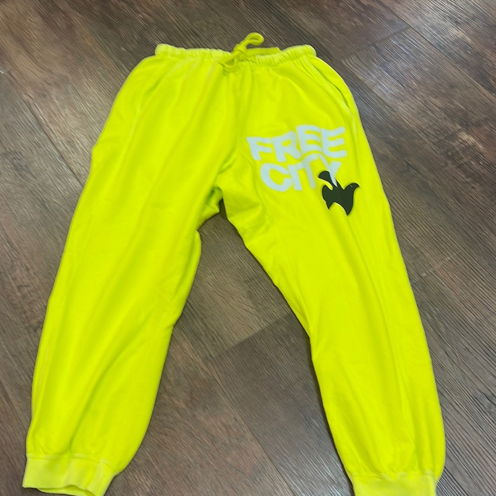 Brand new freecity size small